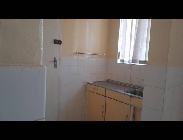 OFFICE PROPERTY TO RENT IN CAPRICORN